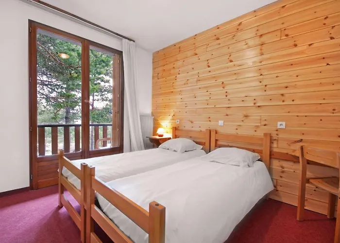 Azur Et Neige 3* Saint-Jean (Alpes-de-Haute-Provence)